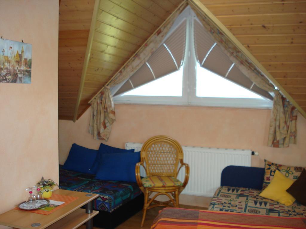 Ferienwohnungen - Gaestehaus Gertrud Moog- Rust Ngoại thất bức ảnh